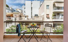 Stylish King Size Bed Apt Steps From Acropolis By Ghh
