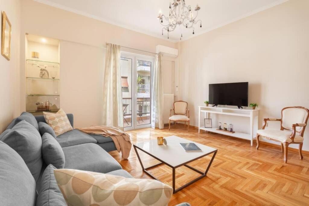 Stylish King Size Bed Apt Steps From Acropolis By Ghh Athens Exterior photo